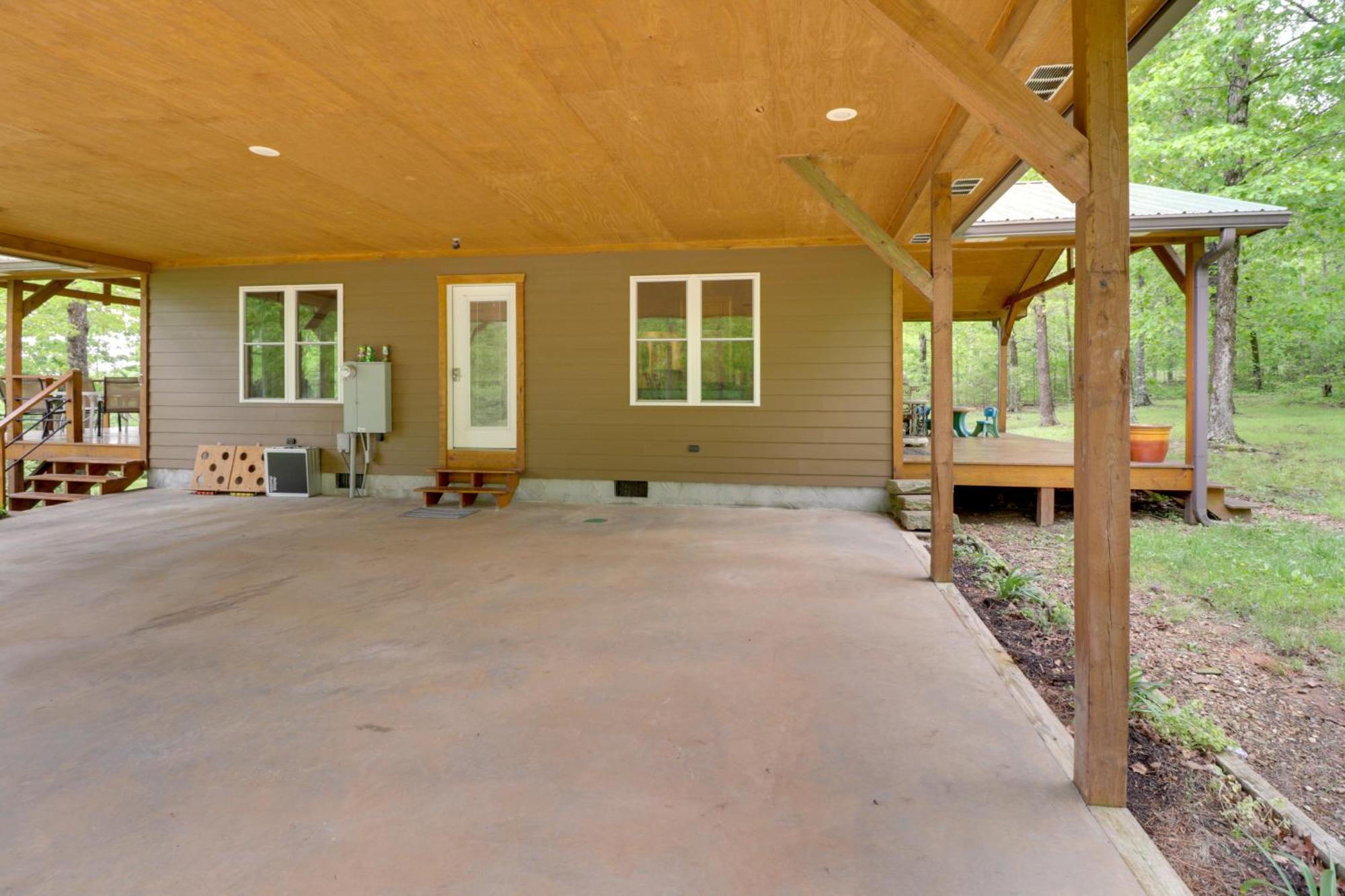 Spacious And Elegant Mountain View Cabin With Deck! 外观 照片